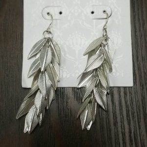 Silver Leaf Dangling Earrings